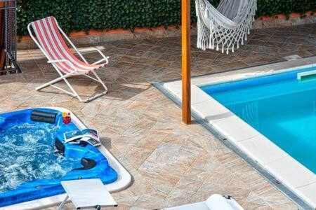 Gocce Villas - Villa De Flores Country Style Villa With Pool ماسّا لوبْرينسِ المظهر الخارجي الصورة